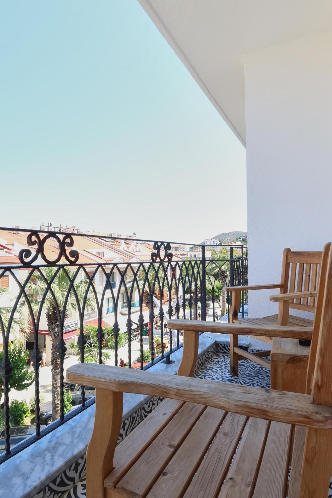 Zephyros City Otel Datça Eksteriør billede